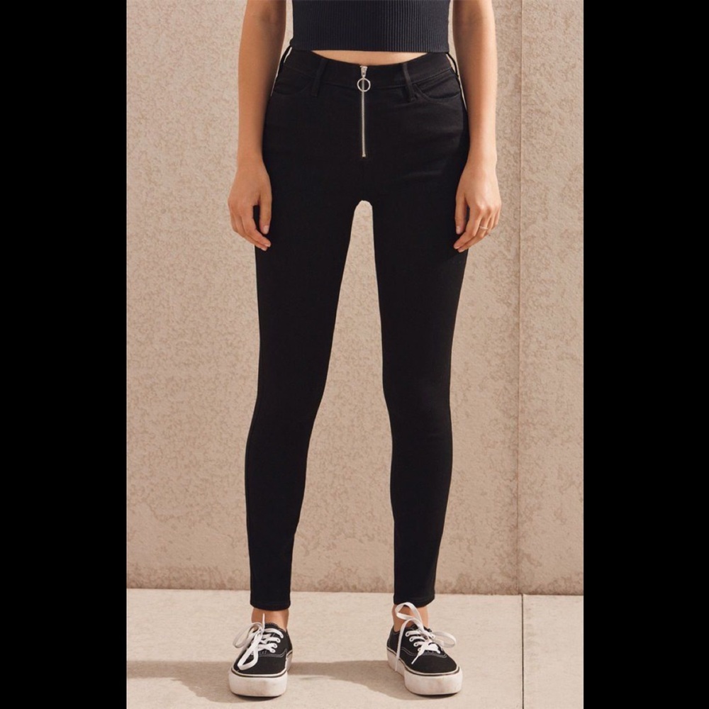 PacSun Super High Rise Jegging w/ front zipper